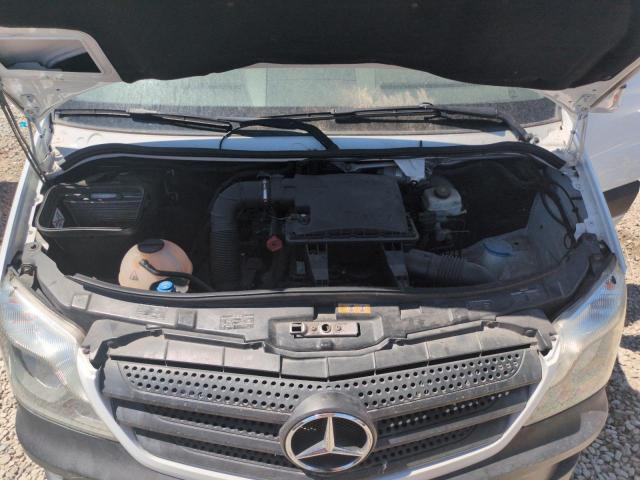 Photo 12 from auction – 2016 MERCEDES-BENZ SPRINTER 2 with VIN WD3PE7DD9GP258454