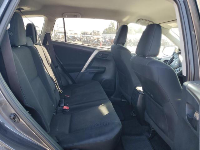 Photo 11 from auction – 2014 TOYOTA RAV4 LE with VIN 2T3BFREV7EW143885