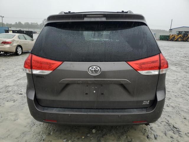 Photo 6 from auction – 2013 TOYOTA SIENNA XLE with VIN 5TDDK3DC2DS067610