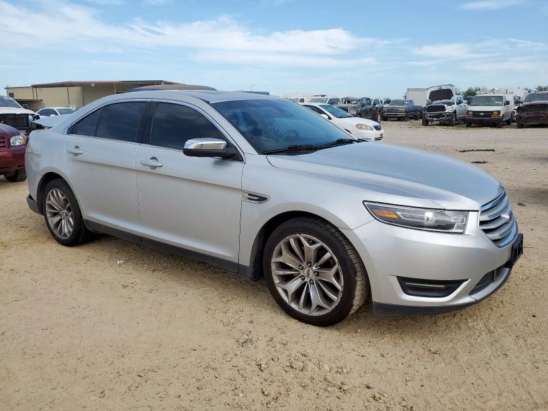 Photo 4 from auction – 2017 FORD TAURUS LIM with VIN 1FAHP2F88HG104199
