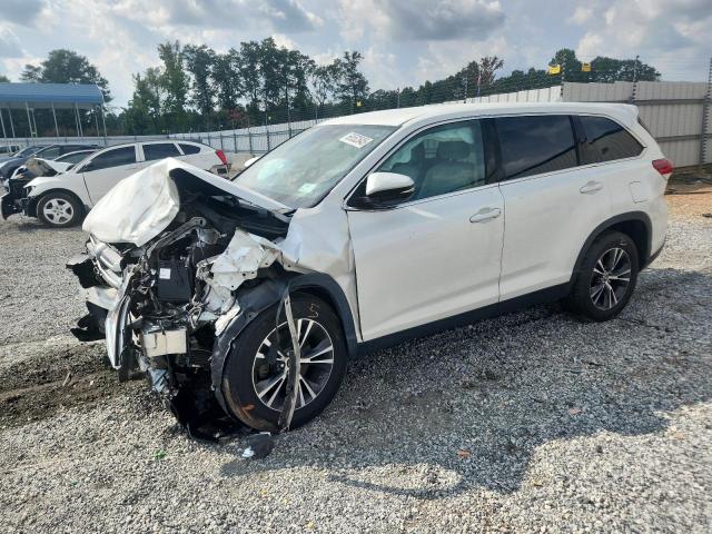 TOYOTA HIGHLANDER LE 2019 with VIN 5TDZZRFH9KS353366 - Photo from auction