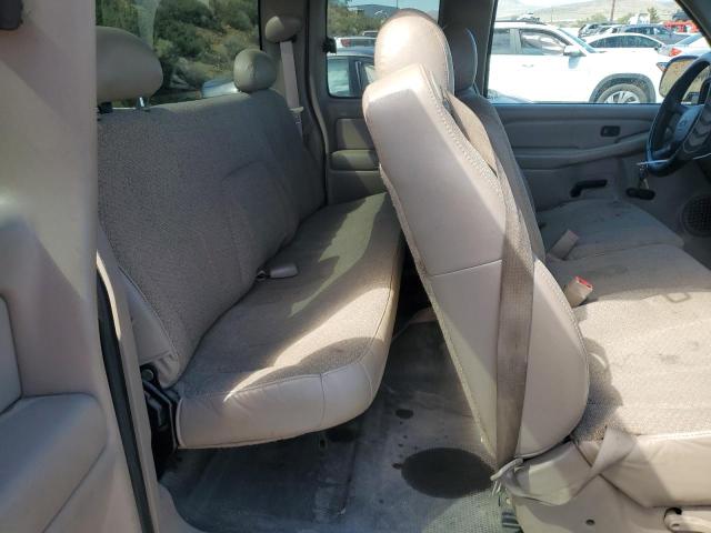 Photo 10 from auction – 2002 CHEVROLET SILVERADO with VIN 2GCEC19W621205419