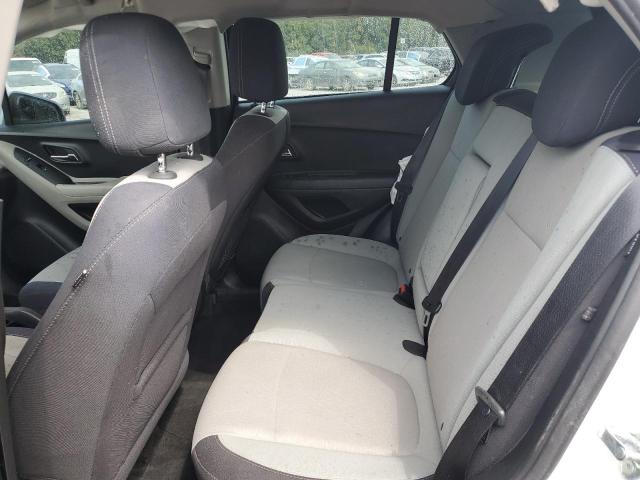 Photo 11 from auction – 2015 CHEVROLET TRAX 1LS with VIN 3GNCJPSB1FL244227