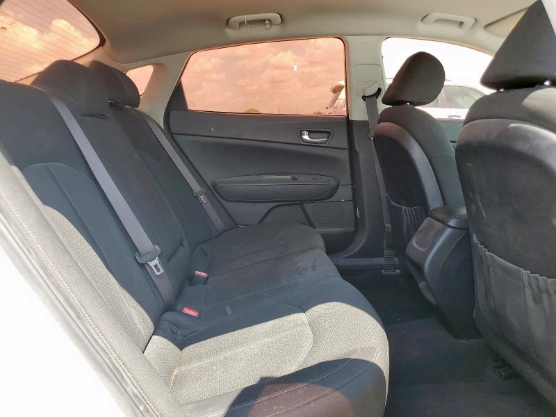 Photo 10 from auction – 2016 KIA OPTIMA LX with VIN KNAGT4L33G5077166