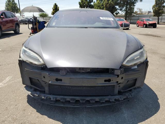 Photo 5 from auction – 2017 TESLA MODEL S with VIN 5YJSA1E27HF216026