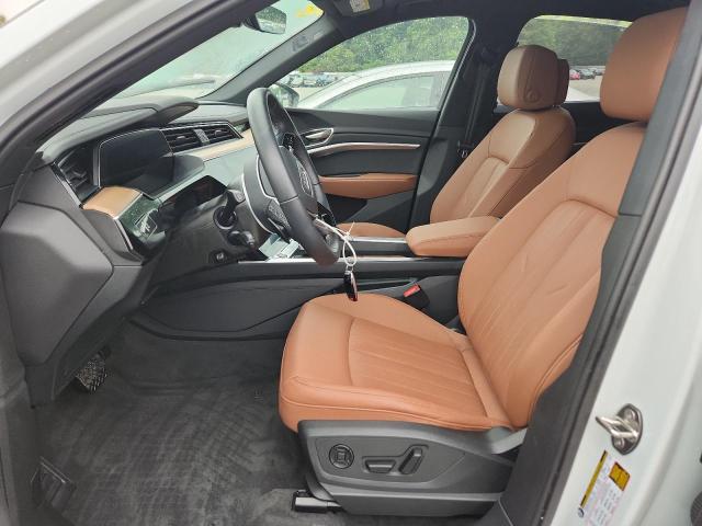 Photo 7 from auction – 2024 AUDI Q8 E-TRON with VIN WA1CABGE4RB055800