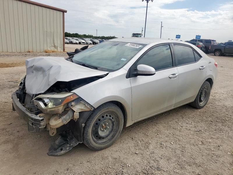 TOYOTA COROLLA L 2015 con VIN 5YFBURHE2FP323949 - Foto de la subasta