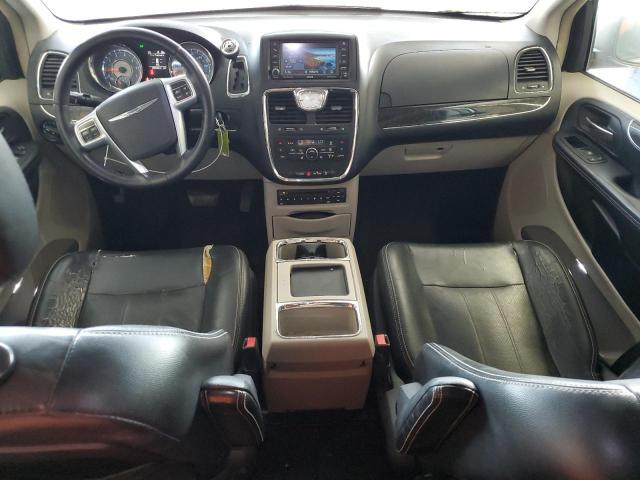 Photo 8 from auction – 2011 CHRYSLER TOWN & COU with VIN 2A4RR8DG5BR694738