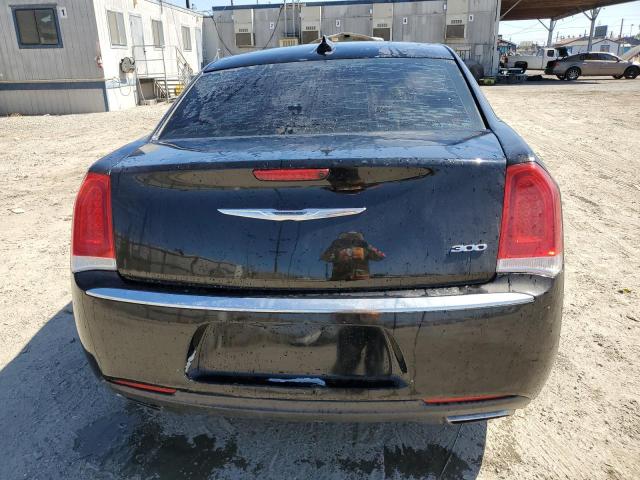 Photo 6 from auction – 2015 CHRYSLER 300 LIMITE with VIN 2C3CCAAG6FH893970