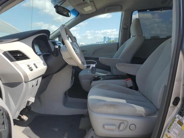 Photo 7 from auction – 2014 TOYOTA SIENNA LE with VIN 5TDKK3DC2ES475744