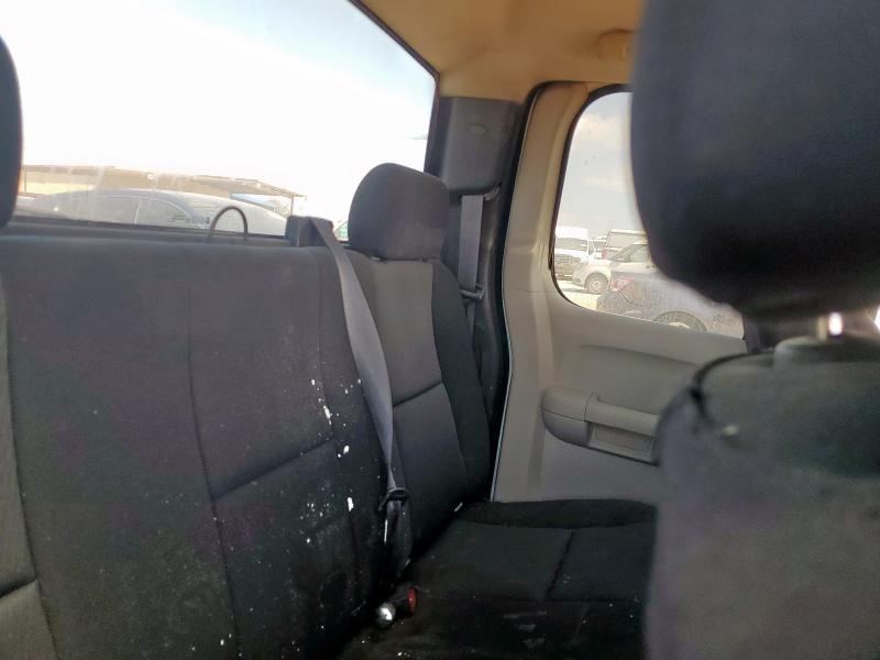 Photo 10 from auction – 2011 CHEVROLET SILVERADO with VIN 1GCRCPEAXBZ140578