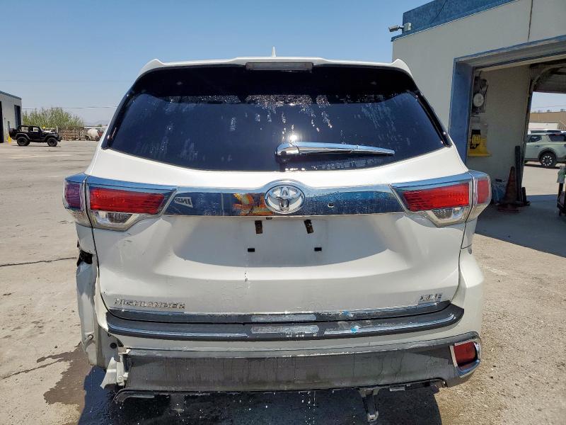 Photo 6 from auction – 2016 TOYOTA HIGHLANDER with VIN 5TDKKRFH9GS172202