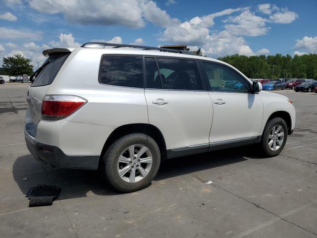 Photo 3 from auction – 2012 TOYOTA HIGHLANDER with VIN 5TDBK3EH4CS114460