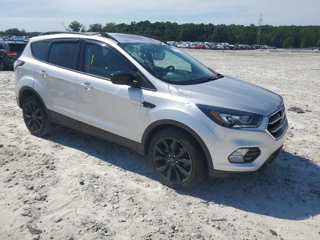 Photo 4 from auction – 2018 FORD ESCAPE SE with VIN 1FMCU0GD5JUD25971