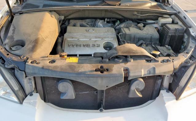 Photo 12 from auction – 2005 LEXUS RX 330 with VIN 2T2GA31U75C039370