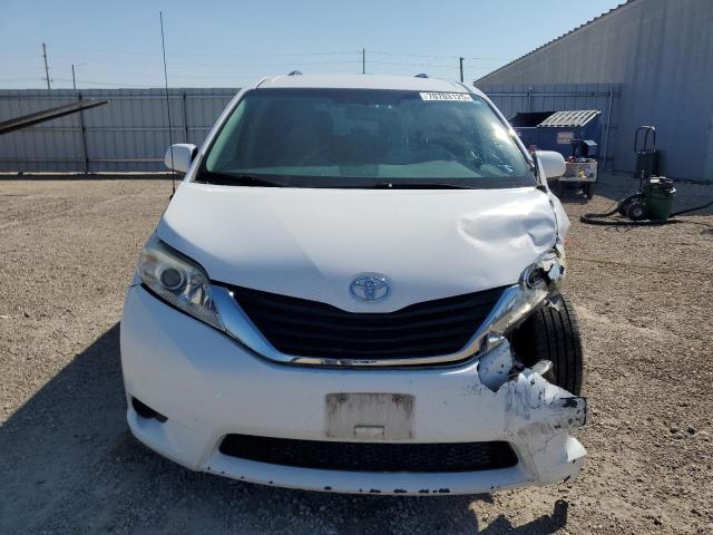 Photo 5 from auction – 2012 TOYOTA SIENNA LE with VIN 5TDKK3DC3CS256644