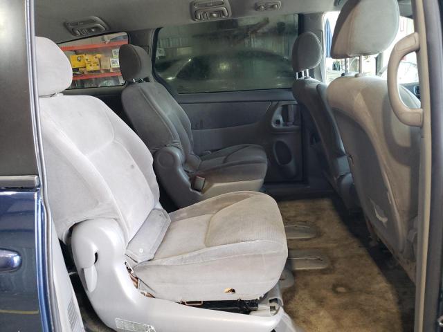 Photo 11 from auction – 2005 TOYOTA SIENNA CE with VIN 5TDZA23C45S308377