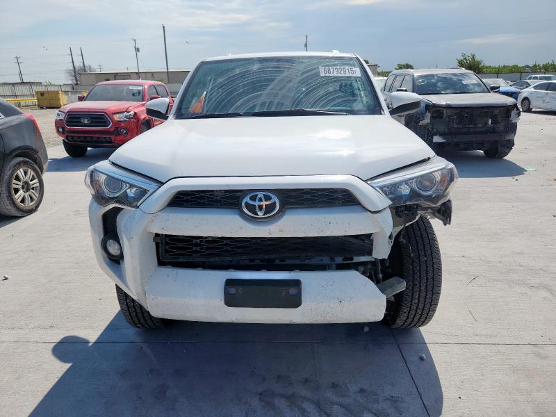 Photo 5 from auction – 2018 TOYOTA 4RUNNER SR with VIN JTEZU5JRXJ5167469