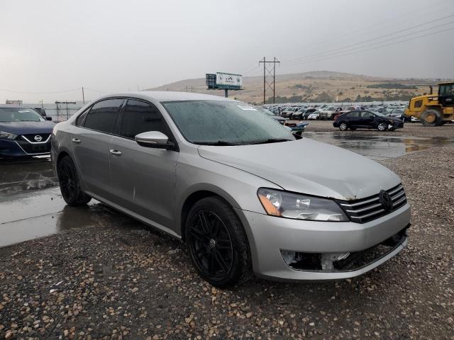 Photo 4 from auction – 2012 VOLKSWAGEN PASSAT S with VIN 1VWAH7A33CC103153