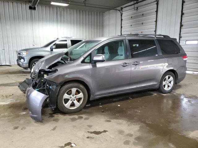 TOYOTA SIENNA LE 2011 with VIN 5TDKK3DC4BS095896 - Photo from auction