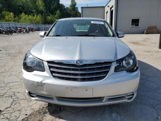 Photo 5 from auction – 2010 CHRYSLER SEBRING LIMITED with VIN 1C3CC5FBXAN118219