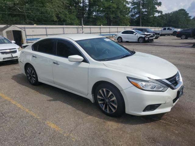 Photo 4 from auction – 2016 NISSAN ALTIMA with VIN 1N4AL3AP1GC258678