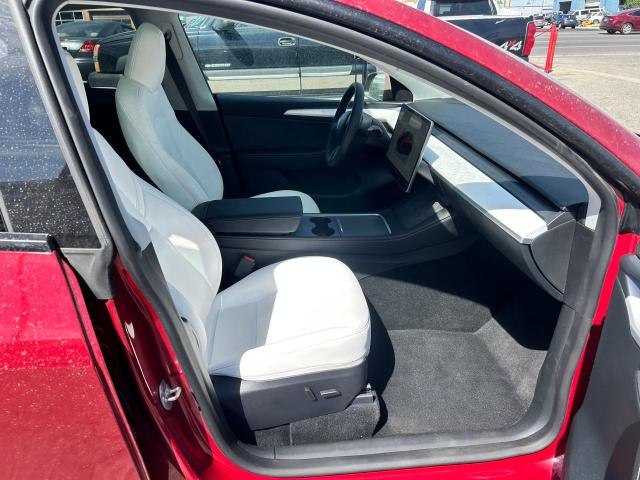 Photo 5 from auction – 2025 TESLA MODEL Y with VIN 7SAYGDED1SA349061