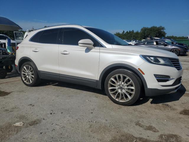 Photo 4 from auction – 2017 LINCOLN MKC RESERV with VIN 5LMCJ3C97HUL34979