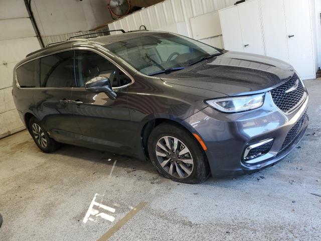 Photo 4 from auction – 2022 CHRYSLER PACIFICA H with VIN 2C4RC1L70NR206851