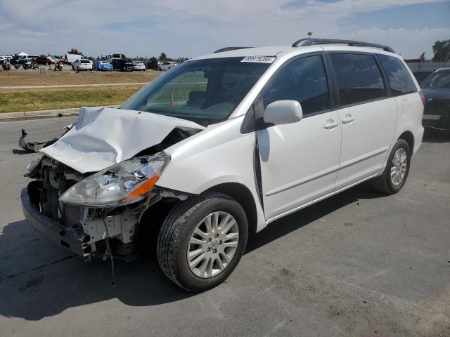 TOYOTA SIENNA XLE 2009 with VIN 5TDBK22C79S025302 - Photo from auction