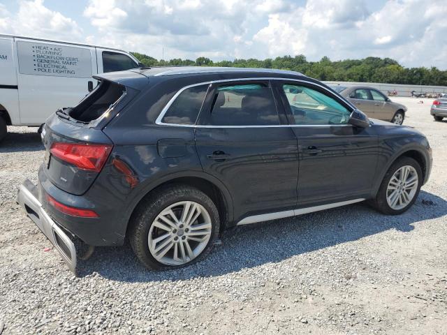 Photo 3 from auction – 2019 AUDI Q5 PREMIUM with VIN WA1BNAFY6K2109416