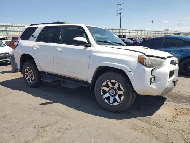 Photo 4 from auction – 2019 TOYOTA 4RUNNER SR with VIN JTEBU5JR2K5683442