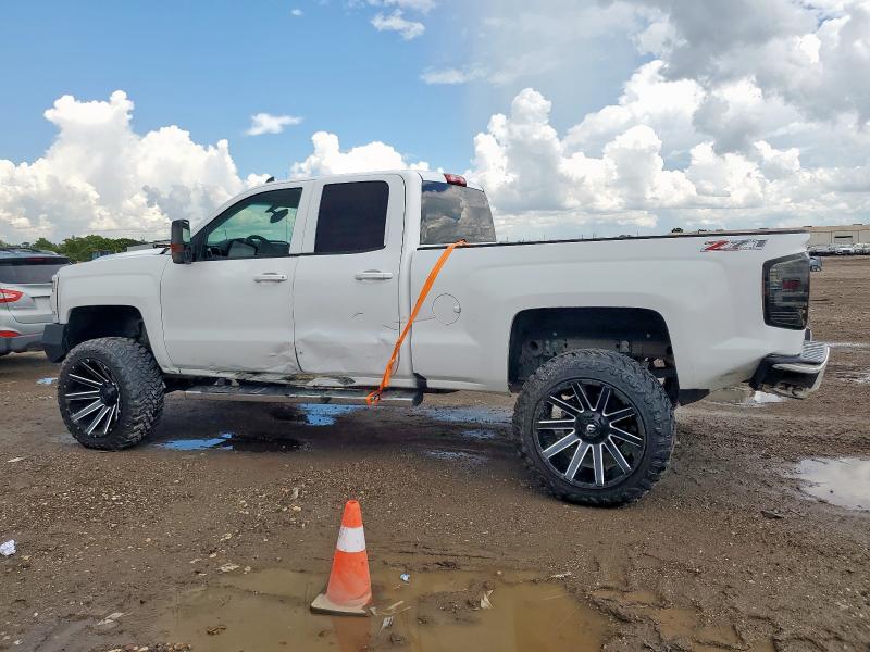 Photo 2 from auction – 2017 CHEVROLET SILVERADO with VIN 1GCVKREC5HZ235895
