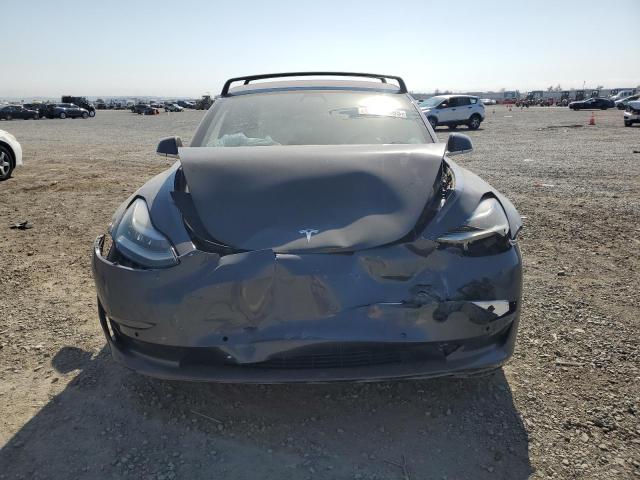 Photo 5 from auction – 2018 TESLA MODEL 3 with VIN 5YJ3E1EB8JF134997
