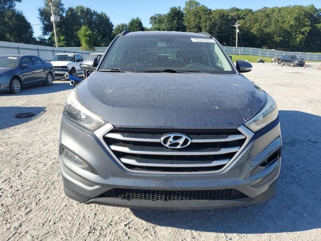Photo 5 from auction – 2017 HYUNDAI TUCSON LIM with VIN KM8J33A42HU472599