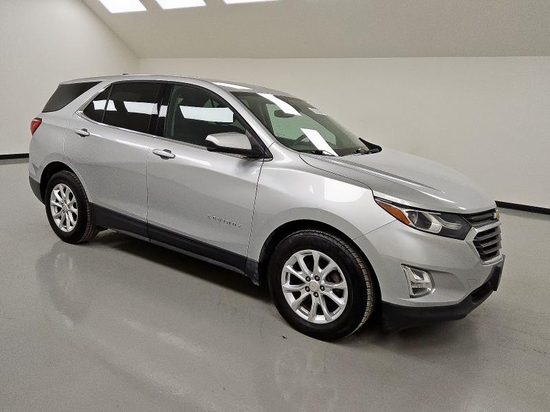 Photo 4 from auction – 2020 CHEVROLET EQUINOX LT with VIN 2GNAXJEV3L6195024