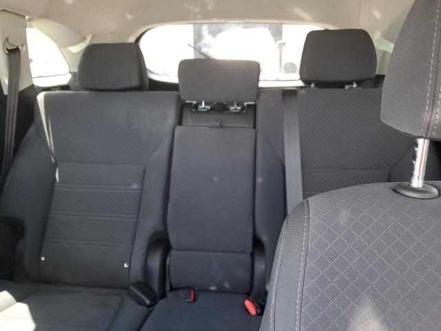 Photo 10 from auction – 2018 KIA SORENTO LX with VIN 5XYPGDA30JG377045