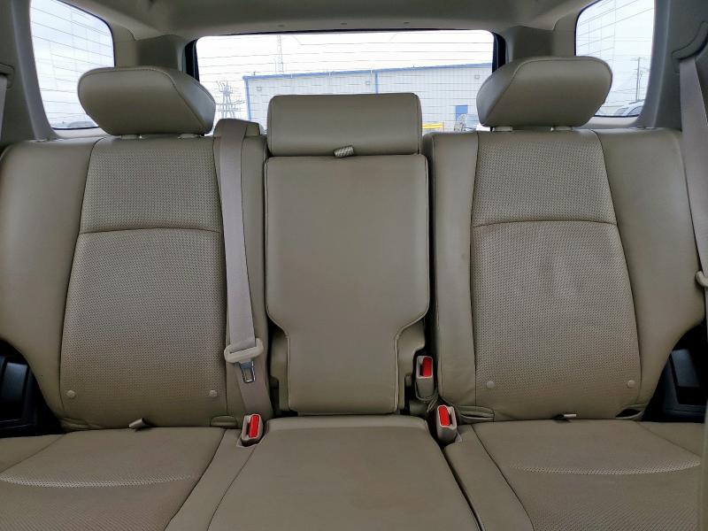 Photo 10 from auction – 2018 TOYOTA 4RUNNER SR with VIN JTEZU5JR3J5188325