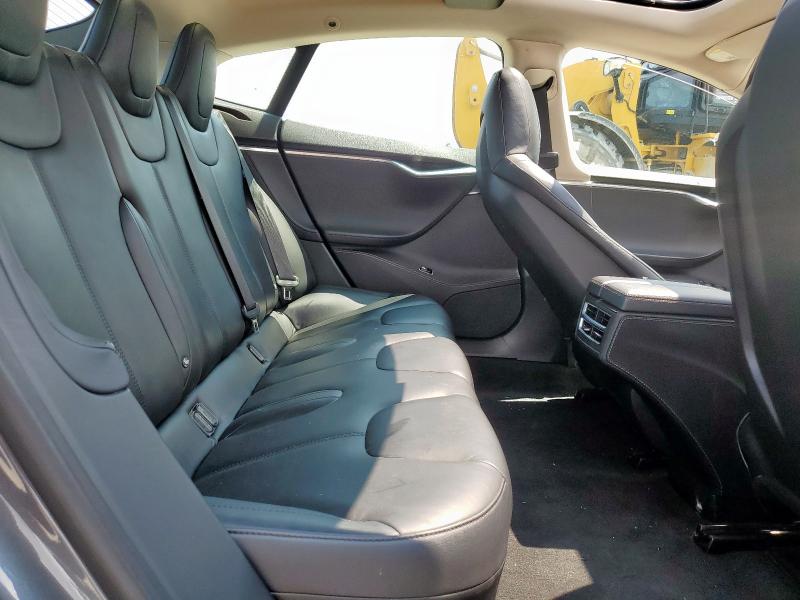 Photo 10 from auction – 2015 TESLA MODEL S 70 with VIN 5YJSA1S24FF094534