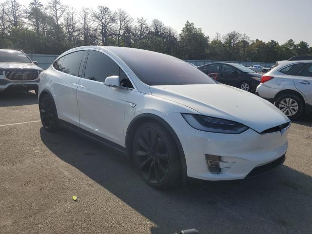 Photo 4 from auction – 2016 TESLA MODEL X with VIN 5YJXCBE22GF008219