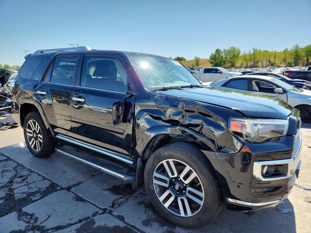 Photo 4 from auction – 2018 TOYOTA 4RUNNER SR with VIN JTEBU5JR3J5491476