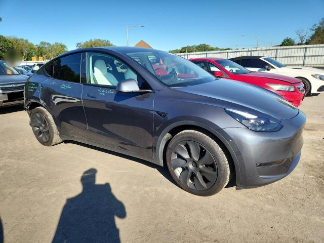 Photo 4 from auction – 2023 TESLA MODEL Y with VIN 7SAYGDEE6PF847386