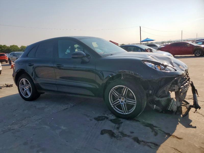 Photo 4 from auction – 2017 PORSCHE MACAN with VIN WP1AA2A55HLB83833