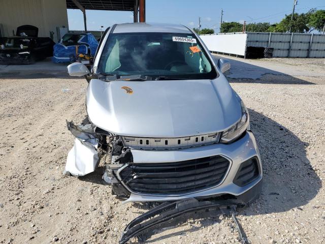 Photo 5 from auction – 2020 CHEVROLET TRAX LS with VIN KL7CJKSB7LB323908