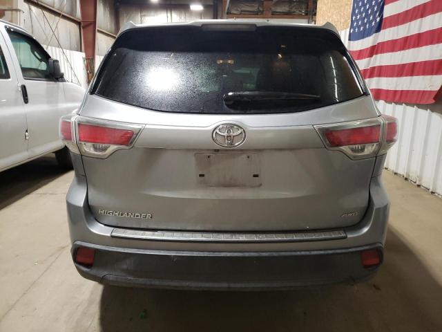 Photo 6 from auction – 2016 TOYOTA HIGHLANDER with VIN 5TDBKRFH6GS264979