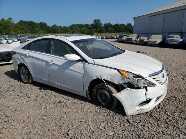 Photo 4 from auction – 2013 HYUNDAI SONATA GLS with VIN 5NPEB4AC1DH656264
