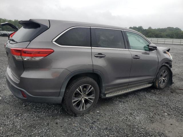 Photo 3 from auction – 2018 TOYOTA HIGHLANDER with VIN 5TDZARFH9JS036760