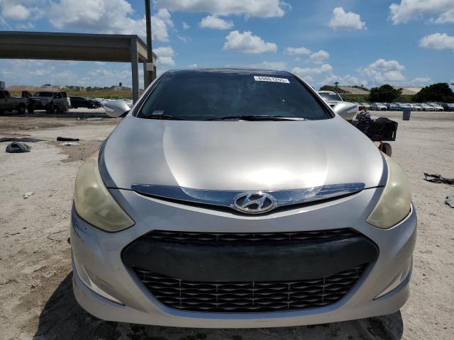 Photo 5 from auction – 2013 HYUNDAI SONATA HYB with VIN KMHEC4A44DA067556