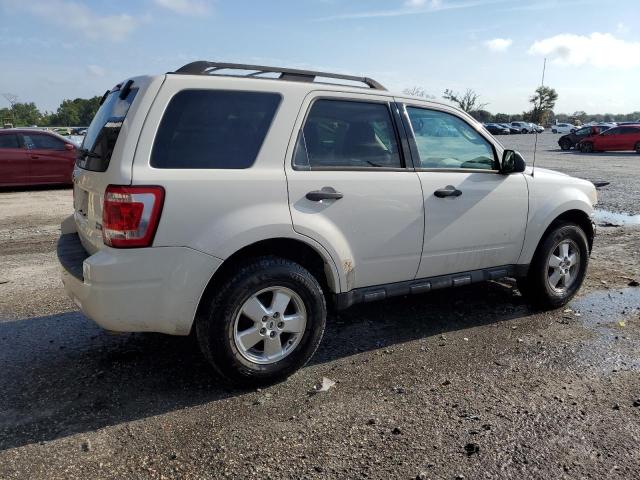 Photo 3 from auction – 2011 FORD ESCAPE XLT with VIN 1FMCU9DG2BKB44200