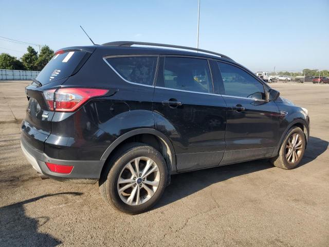 Photo 3 from auction – 2017 FORD ESCAPE SE with VIN 1FMCU0GD3HUF04665
